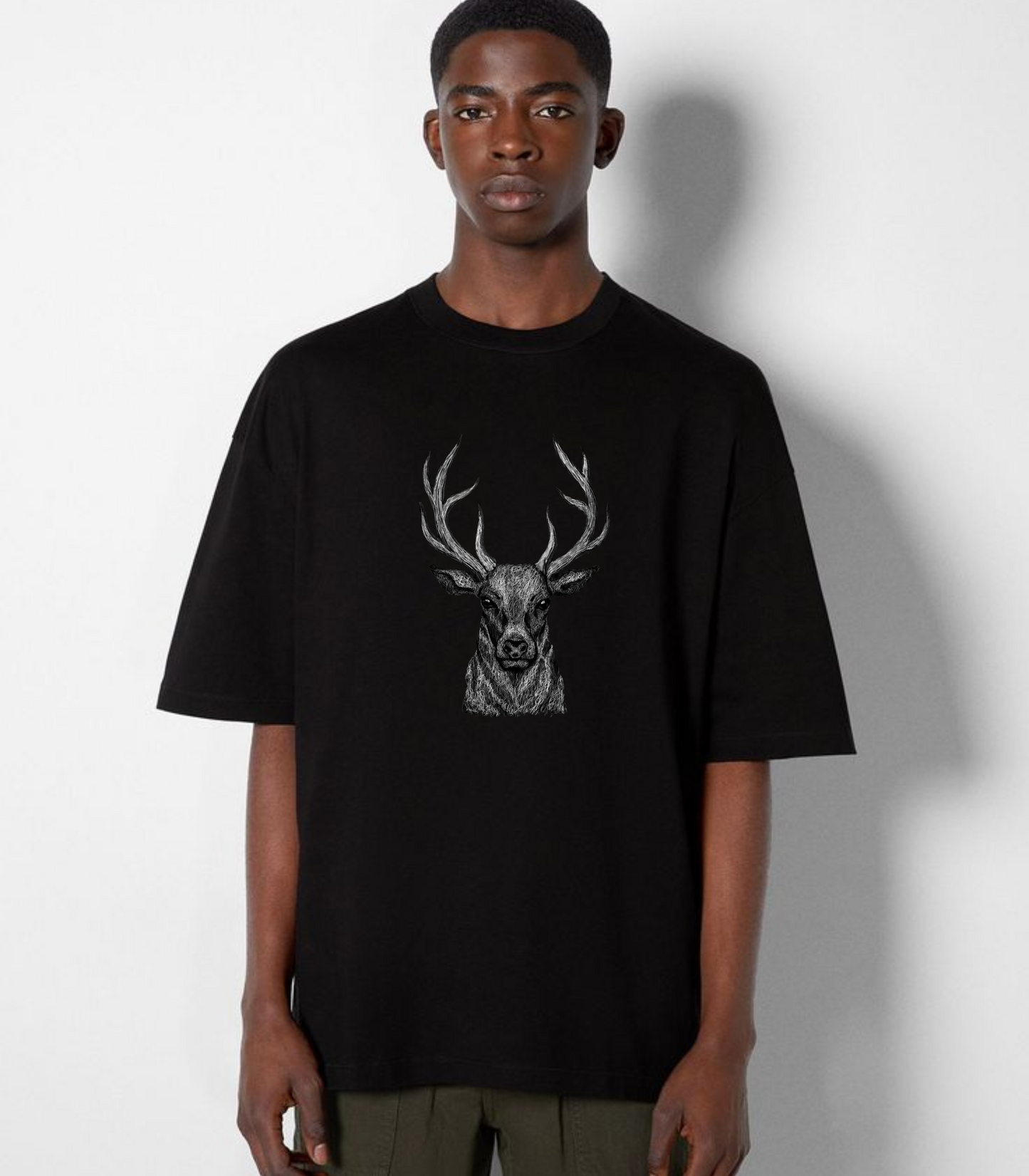 Majestic Stag- Premium Collection - Oversize T-Shirt.
